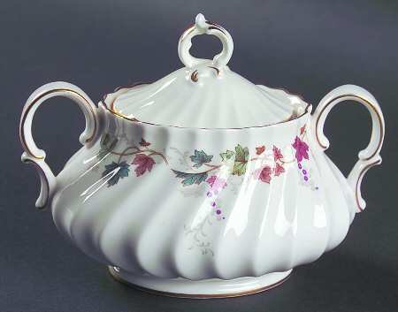 Canterbury Sugar Bowl & Lid