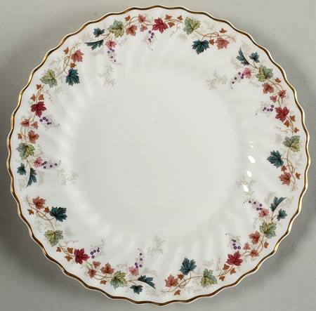 Canterbury Luncheon Plate