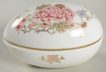 Canton Large Egg Box & Lid