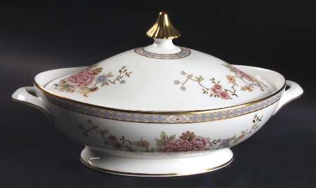 Canton Oval Covered Vegetable