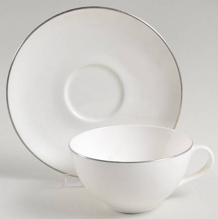 Flat Cup & Saucer Set