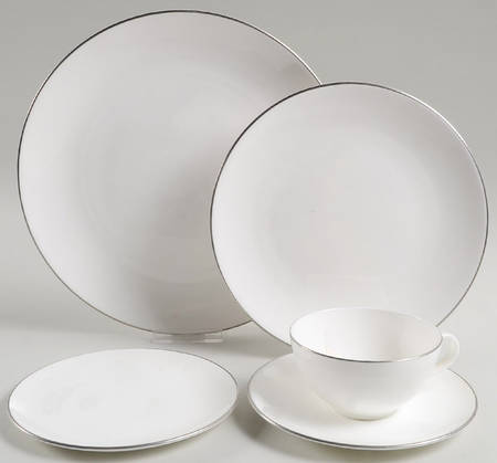 Carousel 5 Piece Place Setting by Royal Doulton