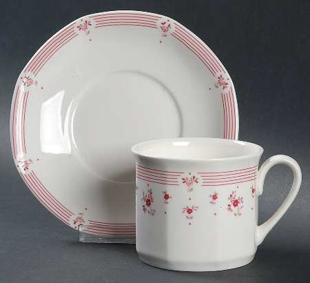 Calico Red Flat Cup & Saucer Set