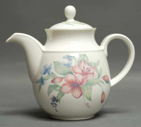 Carmel Teapot & Lid