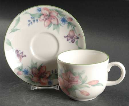 Carmel Flat Cup & Saucer Set