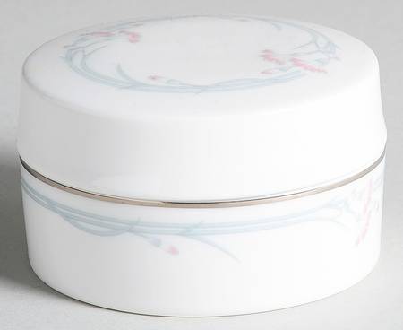 Carnation Trinket Box & Lid by Royal Doulton