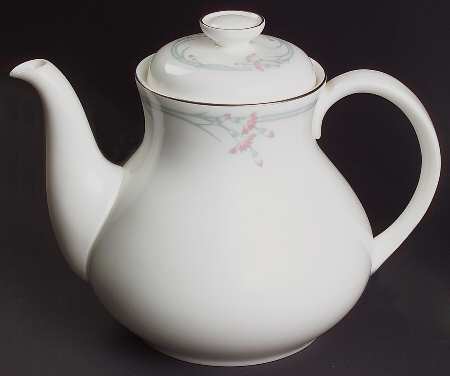 Carnation Teapot & Lid