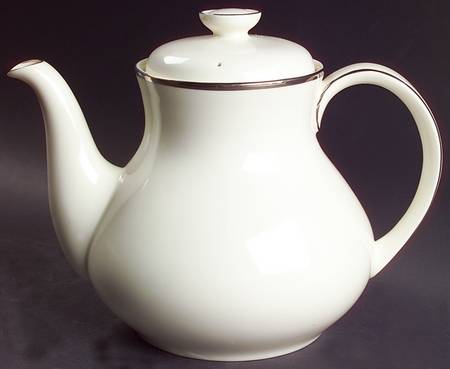 Carolyn Teapot & Lid