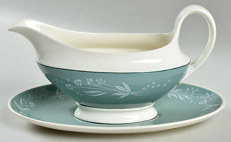 Cascade Gravy Boat & Underplate