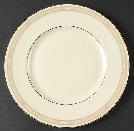 Cassandra Salad Plate