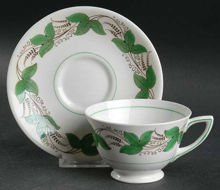Castleford Green (Green Ivy) Footed Cup & Saucer Set