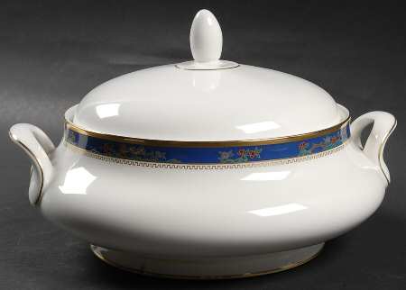 Cathay Round Covered Vegetable