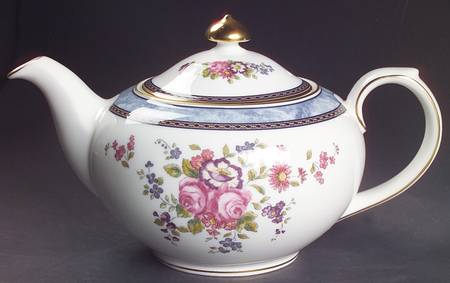 Centennial Rose Teapot & Lid