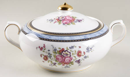 Centennial Rose Round Covered Vegetable