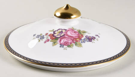 Centennial Rose Lid for Round Vegetable
