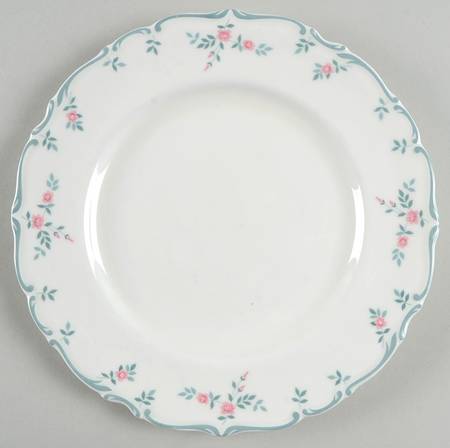 Chatelaine Luncheon Plate