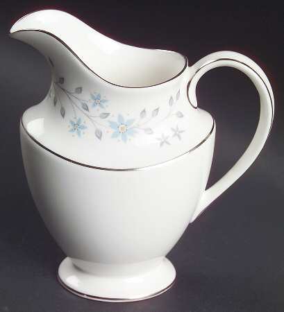 Chalet Creamer