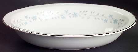 Chalet 10" Oval Vegetable Bowl