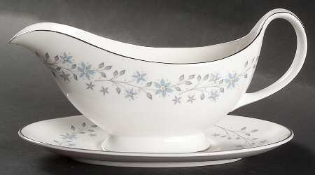 Chalet Gravy Boat & Underplate