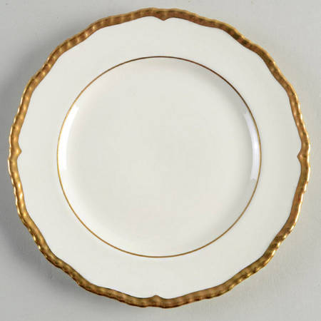 Chantilly (Ivory Background) Dessert/Pie Plate