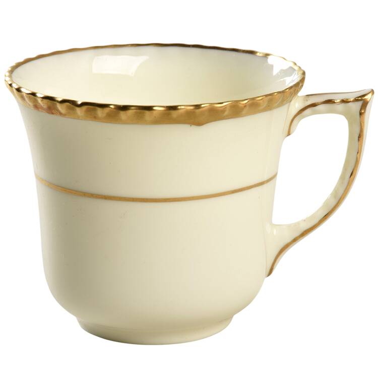 Chantilly (Ivory Background) Flat Demitasse Cup
