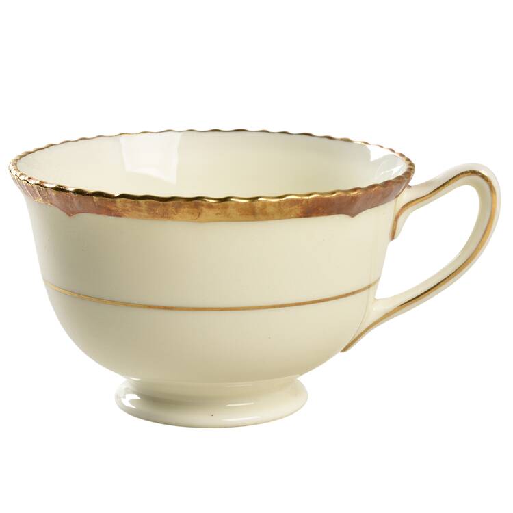 Chantilly (Ivory Background) Footed Cup