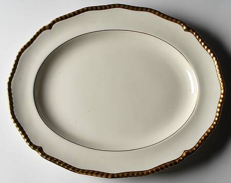 Chantilly (Ivory Background) 16" Oval Serving Platter