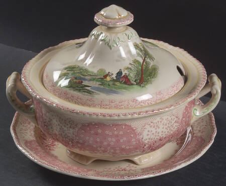 Chatham Tureen & Lid w/Underplate