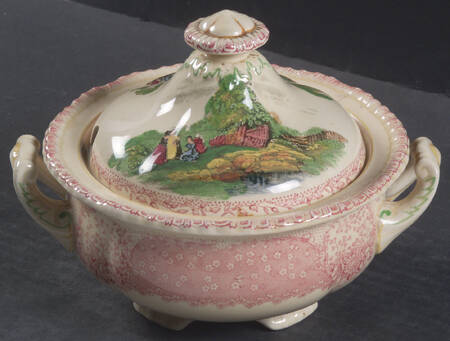 Chatham Sauce Boat & Lid
