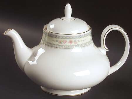 Chatham Teapot & Lid