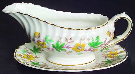Chatsworth Yellow Green Gravy Boat with Attached Underplate