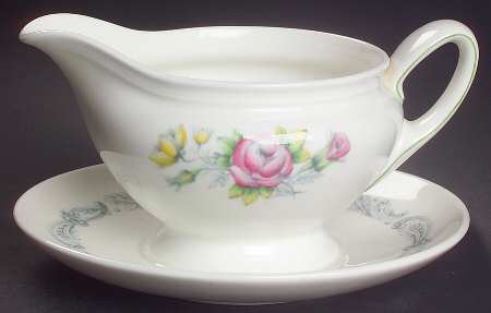 Chantilly Rose Gravy Boat with Attached Underplate