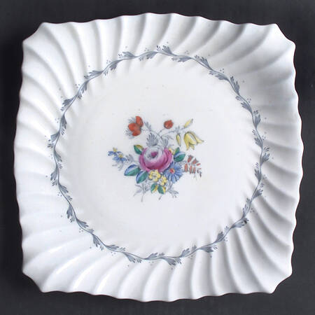 Chelsea Rose Square Cake Plate