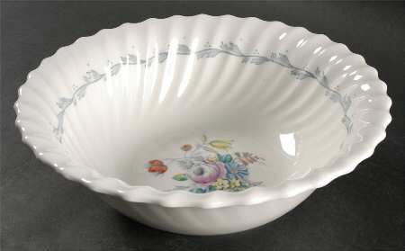 Chelsea Rose 9" Round Vegetable Bowl