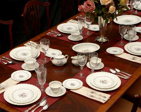 Chelsea Rose 45 Piece Estate Set