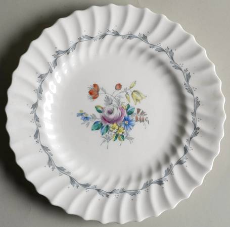 Chelsea Rose Luncheon Plate