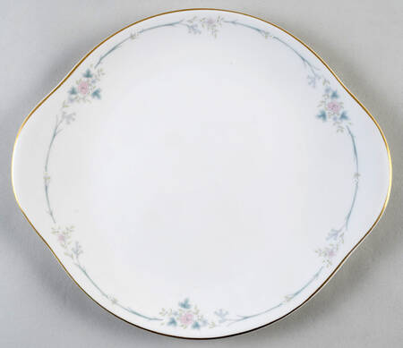 Classique Handled Cake Plate by Royal Doulton