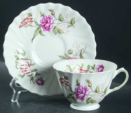 Clovelly Footed Cup & Saucer Set