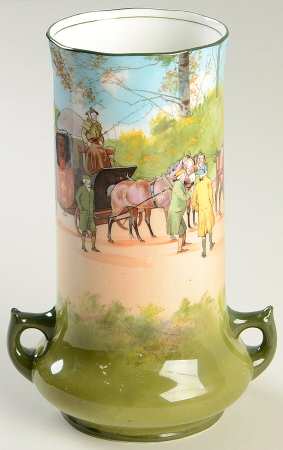 Coaching Days (Smooth, Bone) 8" Vase