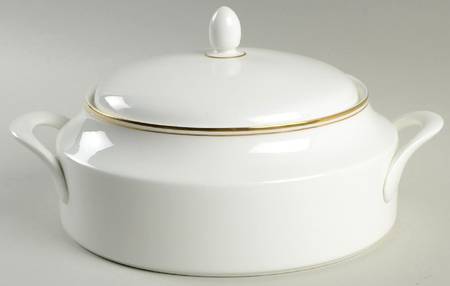 Concord Gold Round Covered Vegetable
