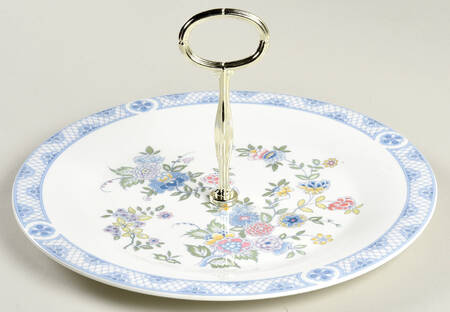 Coniston Round Serving Plate with Center Handle (Dp) Hc