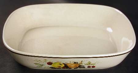 Cornwall (Rim, Double Green Trim) 10" Lasagna