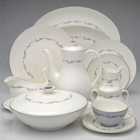 Coronet 51 Piece Estate Set