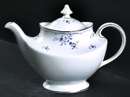 Cotillion Teapot & Lid