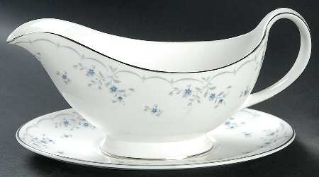 Cotillion Gravy Boat & Underplate