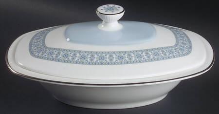 Counterpoint Oval Covered Vegetable (OV11 Base)