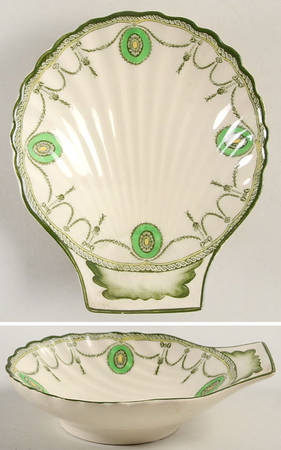Countess Shell Shaped Dish