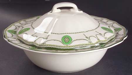 Countess Round Covered Vegetable