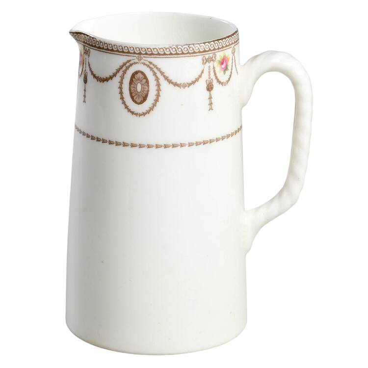 Countess Pitcher