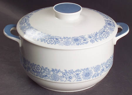 Cranbourne 2.5 Qt Round Covered Casserole